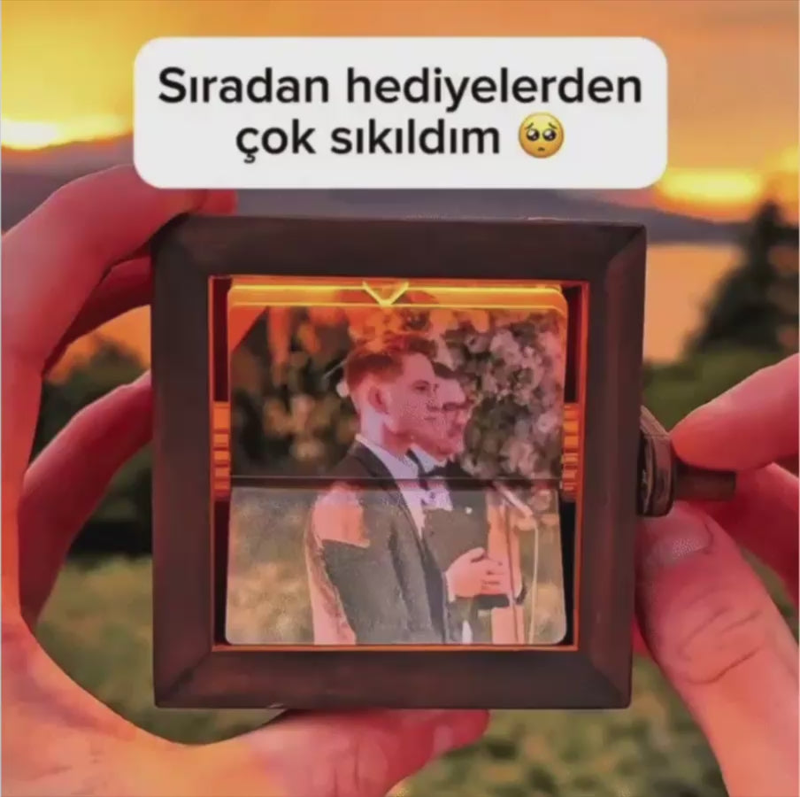 Işıklı Fotoğraf Kutusu (Kişiye Özel Üretim]